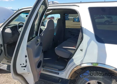 1997 Ford Expedition Eddie Bauer/Xlt from USA, damaged, VIN 1FMEU18W6VLB56280